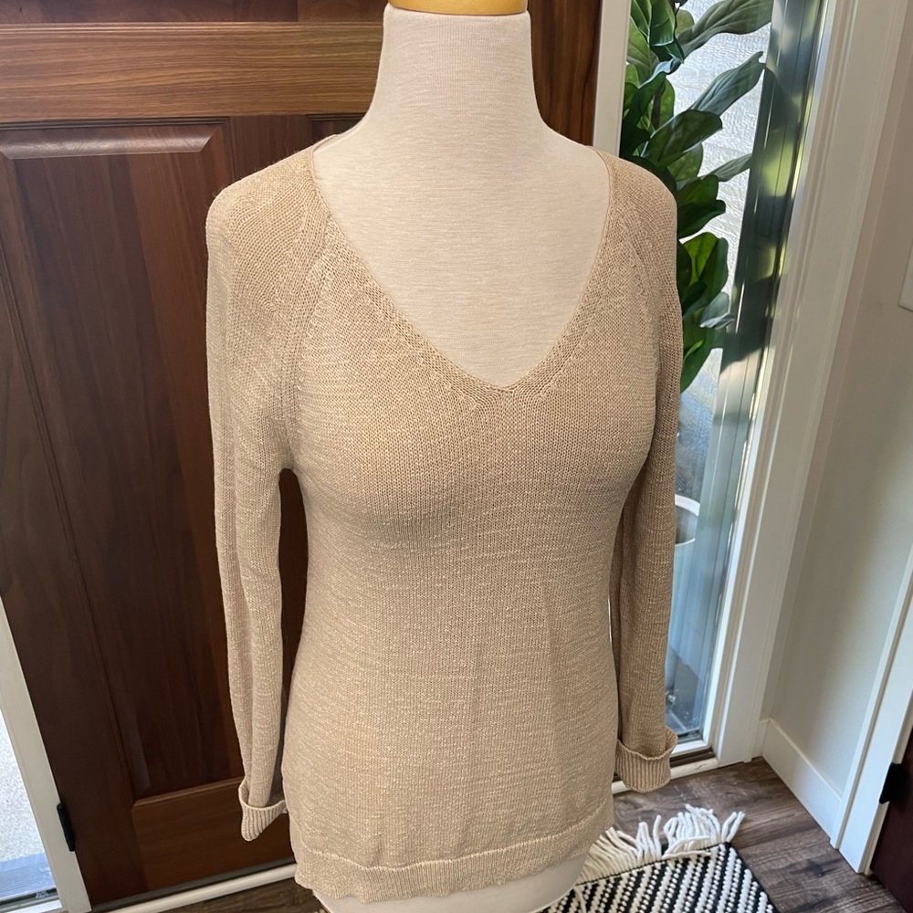 Loft Summer Sweater Size Small
